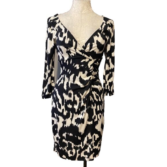 DVF Diane Von Furstenberg Dress 8 Black Ivory Stretch Silk Sheath Career Church - Picture 1 of 7